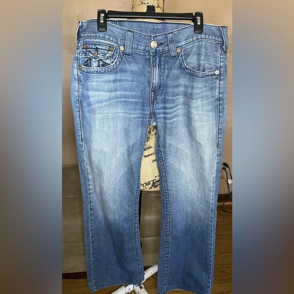 True Religion Light Blue Relaxed Boot Cut  Jeans Sz 34x31